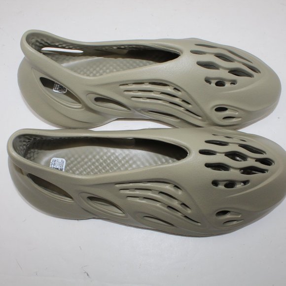 Yeezy Foam Runner RNNR NWT Men's 14 Stone Salt Slides Shoes Sandals GV6840 - Picture 5 of 14